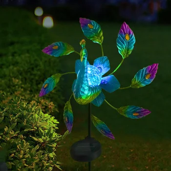 אורות השמש חיצונית טווס פסלים לגינה תאורה חיצונית מנורה חלולה צלמית הנתיב הדשא פסל מתכת Tuin Decoratie