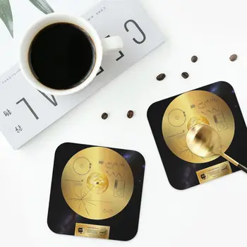 וויאג ' ר 1 תקליט זהב - מרחב פוסטר תחתיות מטבח, מפיות עמיד למים בידוד כוס קפה מחצלות שולחן רפידות סט של 4