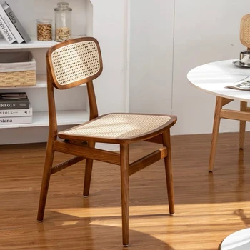 כיסא עם משענת קש אוכל עץ מלא על כיסא בחדר האוכל הכיסא אור פשוט יוקרה בחדר האוכל פנאי ומתן כיסאות