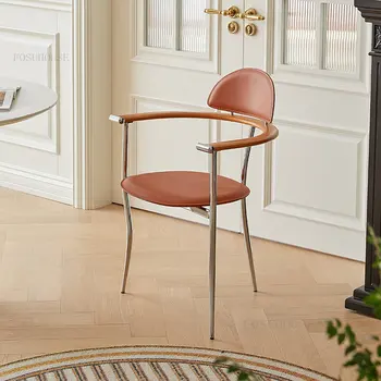 נורדי ברזל יצוק כסאות אוכל רטרו אור יוקרה כורסה יצירתי מעצב הכיסא הפנוי משענת כסאות מטבח ריהוט