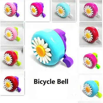 רב-צבע הילדים מצחיק פעמון אופניים דייזי פרח קרניים אופני ילדים בנות רכיבה על אופניים הטבעת האזעקה על מוטות סגסוגת פלסטיק חם.